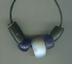 African Trade beads Vintage Antique glass beads Dutch European moon cobalt green - Picture 1 of 2