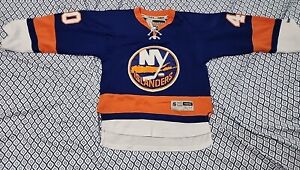 Reebok New York Islanders Michael Grabner #40 Jersey Size S/M 