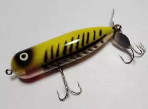 Torpedo Heddon Magnum Topwater amarillo negro de Japón - Imagen 1 de 5
