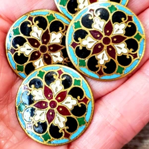 One Antique Enamel Button-Mandala Design -1" - Picture 1 of 3