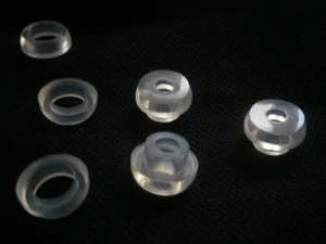 3 MOTOR GROMMETS THORENS TD 124. TD124 TD 135 TD 224 TD 121, 3 GOMMINI GEL JAPAN - Imagen 1 de 2