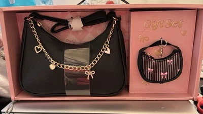 New NWT Juicy Couture Mini Shoulder & Matching Coin Purse Gift Set - Image 1 of 4