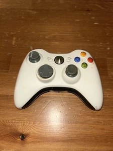 ⭐ Genuine OEM White Microsoft Xbox 360 Wireless Controller Free Ship! - Picture 1 of 4