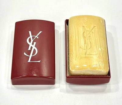 Jabón De Colección Yves Saint Laurent Pour Homme 140g + Estuche de Viaje (Artículo Descontinuado) Foto 1 de 4