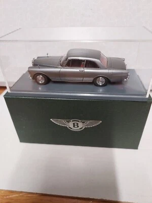 NEO 1/43 BENTLEY S111 Continental Mulliner Park Ward in Mettallic  Grey. - Image 1 of 4