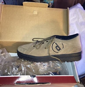Dexter Golf Shoes New In Box Replaceable Spikes, Waterproof Leather Uppers - Picture 1 of 8