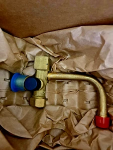 3/8” Liquid Service Valve Sweat Connection #1185865 - Picture 1 of 4