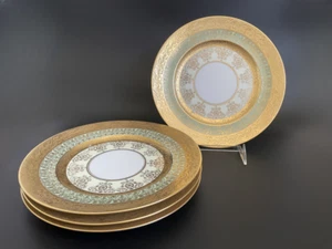 Set 4 Royal Bavarian Hutschenreuther Gold Encrusted Filigree 10⅝" Dinner Plates - Picture 1 of 12