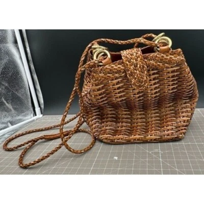 Cartera de hombro vintage CEM italiana de cuero tejido con billetera a juego Foto 1 de 4