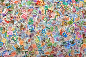 PAKISTAN MIXED STAMPS off paper mixture/kiloware 3 oz. (84 grams) B2 - Picture 1 of 1