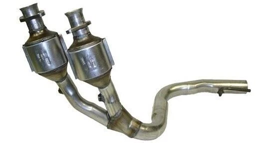 Convertidor catalítico Eastern Catalytic Direct Fit tubo en Y para Jeep Grand Cherokee Foto 1 de 1