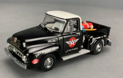 1:43 Matchbox Collectibles 1953 Ford F100 Joe's Flying A Tire Service D1129 - Image 1 of 4