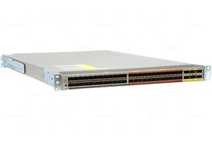 Przełącznik Ethernet Cisco N5K-C5672UP-16G 48x SFP+ 10Gb 6x QSFP+ 40Gb - Zdjęcie 1 z 7