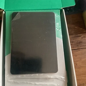 2022 Apple iPad Pro 11in 256 GB space Gray Wi-Fi - Picture 1 of 7