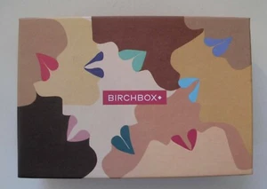 Birchbox Box with Lisa Waitier Primer & Benefit Brow Gel Travel Size  - Picture 1 of 3