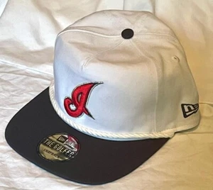 CLEVELAND INDIANS MLB NEW ERA GOLFISTA SNAPBACK SCRIPT ROJO I LOGO OSFM SOMBRERO/GORRA NUEVO CON ETIQUETAS - Imagen 1 de 4