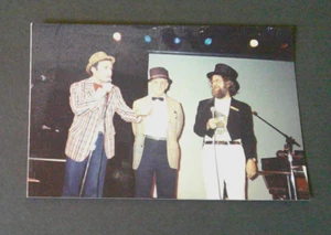 Dr. Demento, Uncle Floyd, Benny Bell at NYC Bottom Line 4x6 Color Photo (1990) - Imagen 1 de 1