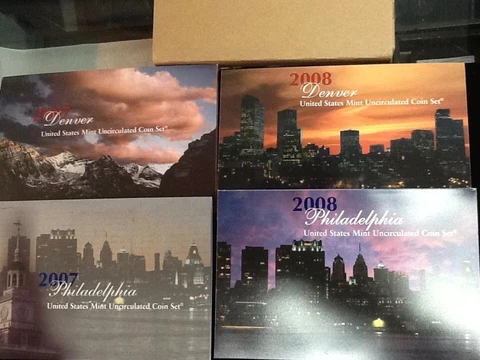 2007 + 2008 U.S. Mint P + D Uncirculated 28 Coin Sets *Mint Condition + COA Cover