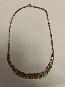 9ct/375 Gold Beautiful Tri-Colour Rose, Yellow & White Gold 16" Necklace 7.47g - Picture 1 of 13