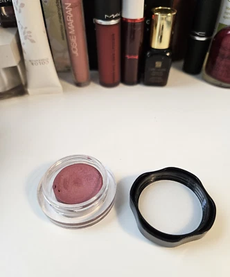 Color de ojos crema brillante Shiseido 0,21 oz RS 318 KONPEITO (LIGERAMENTE DEFECTUOSO) Foto 1 de 4