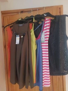 Ladies New Summer Tops Bundle Size 14 - Picture 1 of 10