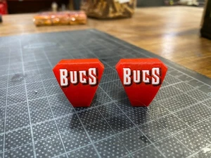 Buccaneers Helmet Visor Clips - MULTI COLOR -  Upgrade your collector's helmet. - Picture 1 of 1