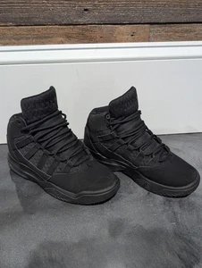 Size 4  Youth (GS) - Jordan Max Aura Mid Triple Black - Picture 1 of 8