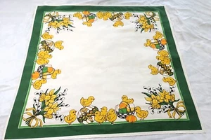 Square tablecloth chicks chickens green yellow spring Easter retro farm country - Picture 1 of 6