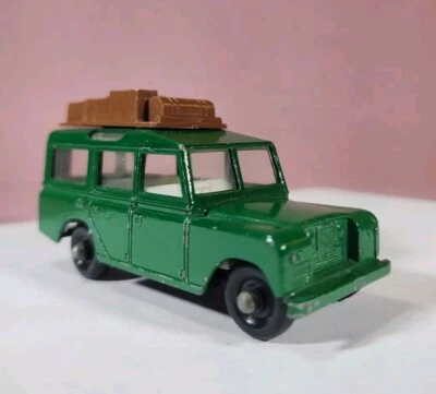 Matchbox Lesney No. 12 Land Rover Safari green nr/mint - Image 1 of 4