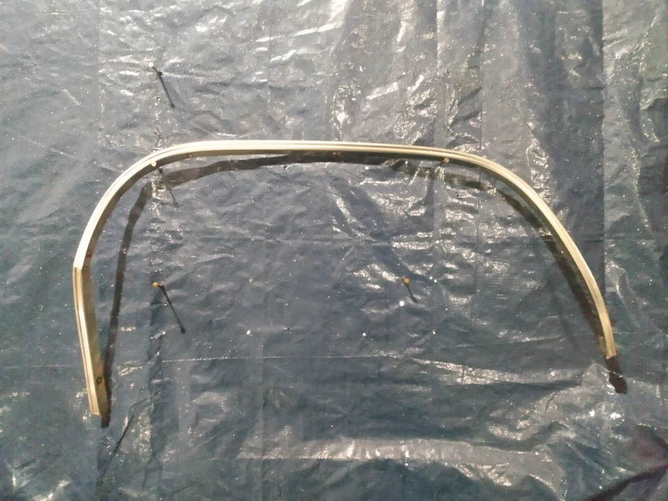 Cadillac Eldorado 1977 1978 OEM guardabarros delantero moldura de rueda abierta - trasero izquierdo Foto 1 de 4