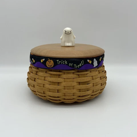 2004 Longaberger Happy Halloween Treat Basket Set of 2 Liners 2 Knobs Ghost Boo Cover