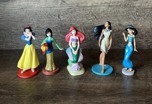 Figuras Disney Princesa Decoración de Pasteles Mulan Blancanieves Pocahontas Ariel Jazmín - Imagen 1 de 11