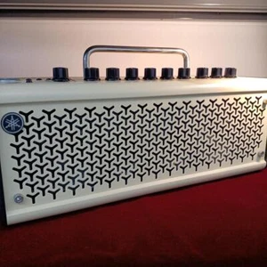 Yamaha THR10II Modeling Guitar Amplifiers Combo - Excellent Condition Japan Used - Picture 1 of 3