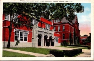 GIMNASIO Wiley High School TERRE HAUTE, Indiana EN postal sin usar - Imagen 1 de 2