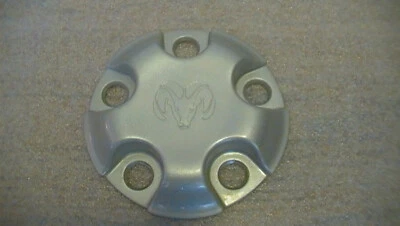 Fits Dodge Ram 1500 Silver Center Cap 2002-2008 Used 1PC Foto 1 de 4