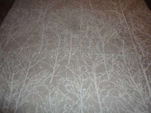 Tessuto vintage anni 70 semi trasparente voile colore panna stampa rami albero 3 iarde 48"w - Foto 1 di 3