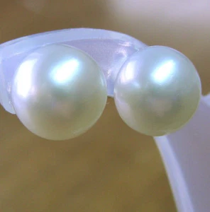 14.3mm!! SOUTH SEA WHITE PEARLS +18K GOLD EARRINGS + CERTIFIED AVAILABLE - Picture 1 of 1