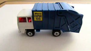MINT loose Matchbox Rubbish Garbage Truck #36 Macau 1979 NO PLAY Metro D.P.W 66 - Picture 1 of 7