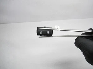 2007-2013 VOLVO S80 FRONT RIGHT SIDE DOOR LOCK SWITCH 30710476 OEM & SANA - Picture 1 of 12
