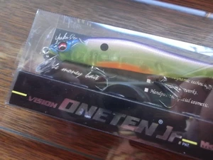 Megabass ITO Vision Oneten Jr. Vision 110 Jr. Sexy Monroe SP-C Limited Series - Picture 1 of 13