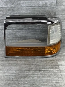 Ford F-150 LH Driver Headlight Bezel Marker Turn Signal Light Combo 1992-1996 - Picture 1 of 24