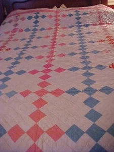 Vintage bunte, schrottige 9-Patch Kettendecke 87338 - Bild 1 von 5