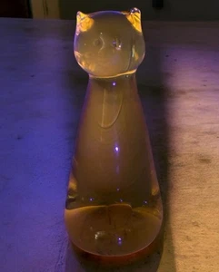 Vtg Glass Cat Figurine Klassy Kitty Signed W. Ward Titan Art Glows Yellow 1988 - Picture 1 of 18