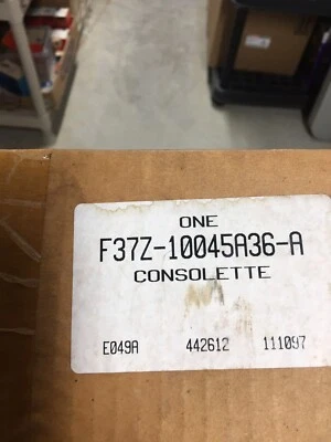 NUEVO GENUINO F37Z10045A36A 1993-1998 FORD RANGER CONSOLA NEGRA CON A/T Foto 1 de 3