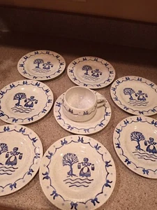 7 Metlox Poppytrail Blue Provincial Bread Butter Plates 6 1/2" + 2 added pieces - Picture 1 of 8