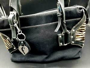 Cartera de mano F by Fortuna Valentino negra de lona rayas de tigre detalles de cuero - Imagen 1 de 9