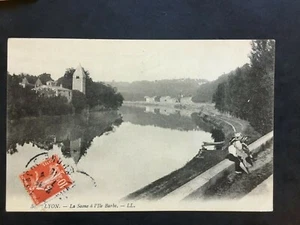 Carte Postale Ancienne de 1910 LYON - La Saône et l'Ile Barbe - Picture 1 of 2