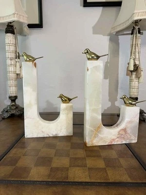 Sujetalibros de mármol blanco con pájaros de latón - Juego de 2 Foto 1 de 4