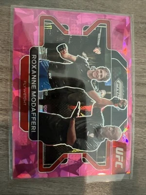 2022 Panini Prizm UFC - Roxanne Modafferi #40 Pink Ice Prizm - Image 1 of 2
