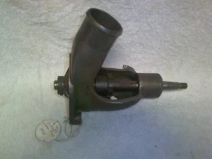 FORD MODEL B 1932 NOS MINT UNUSED ORIGINAL WATER PUMP - Picture 1 of 6
